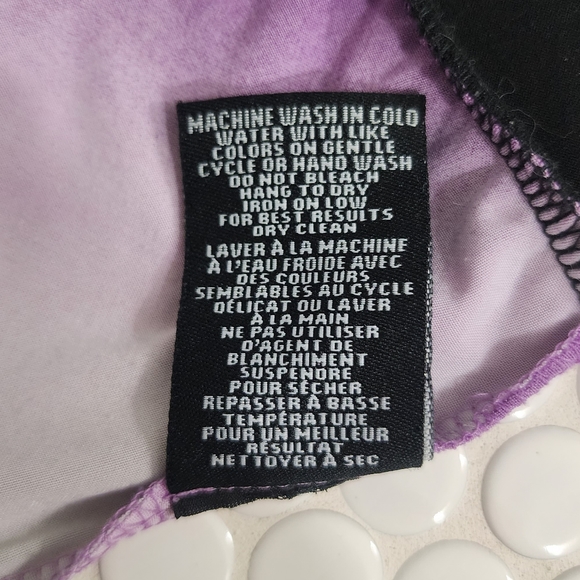 Le Chateau loose fitting multi tone top - Picture 3 of 6